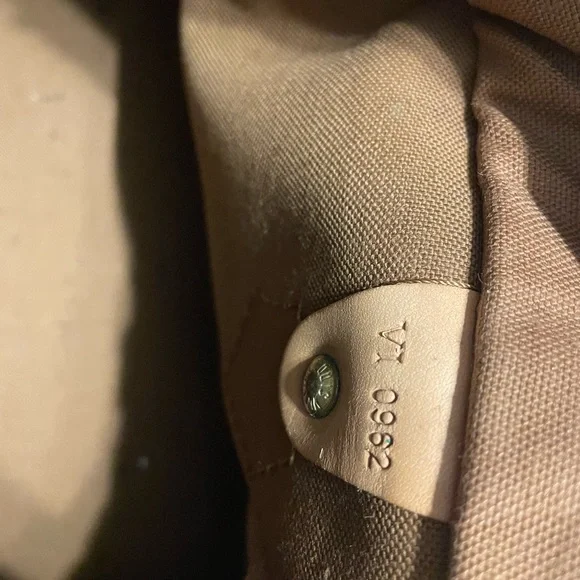 Louis Vuitton handbag - Picture 4 of 9